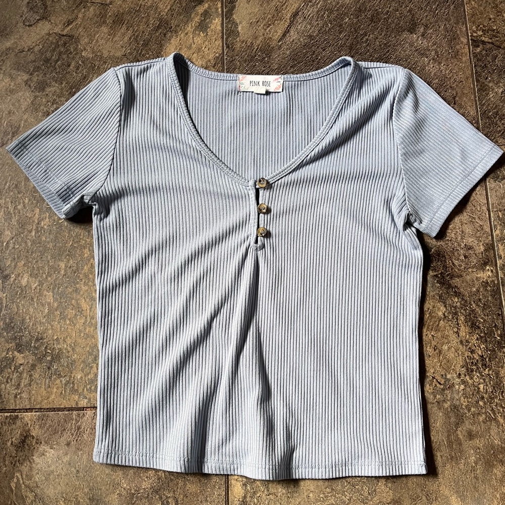 Semi cropped t-shirt